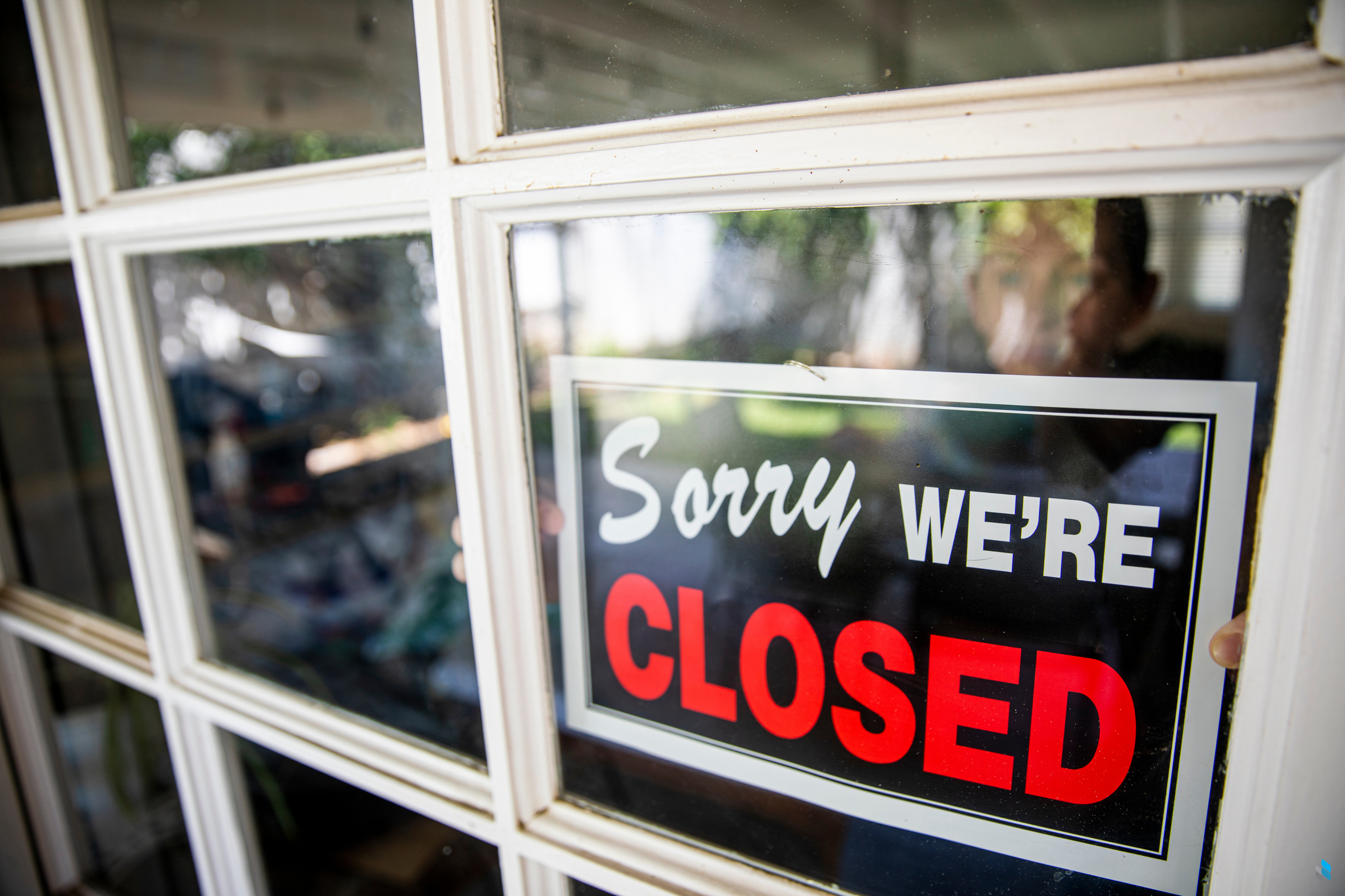 Controlled exit strategy for maximising returns and finalising a business properly